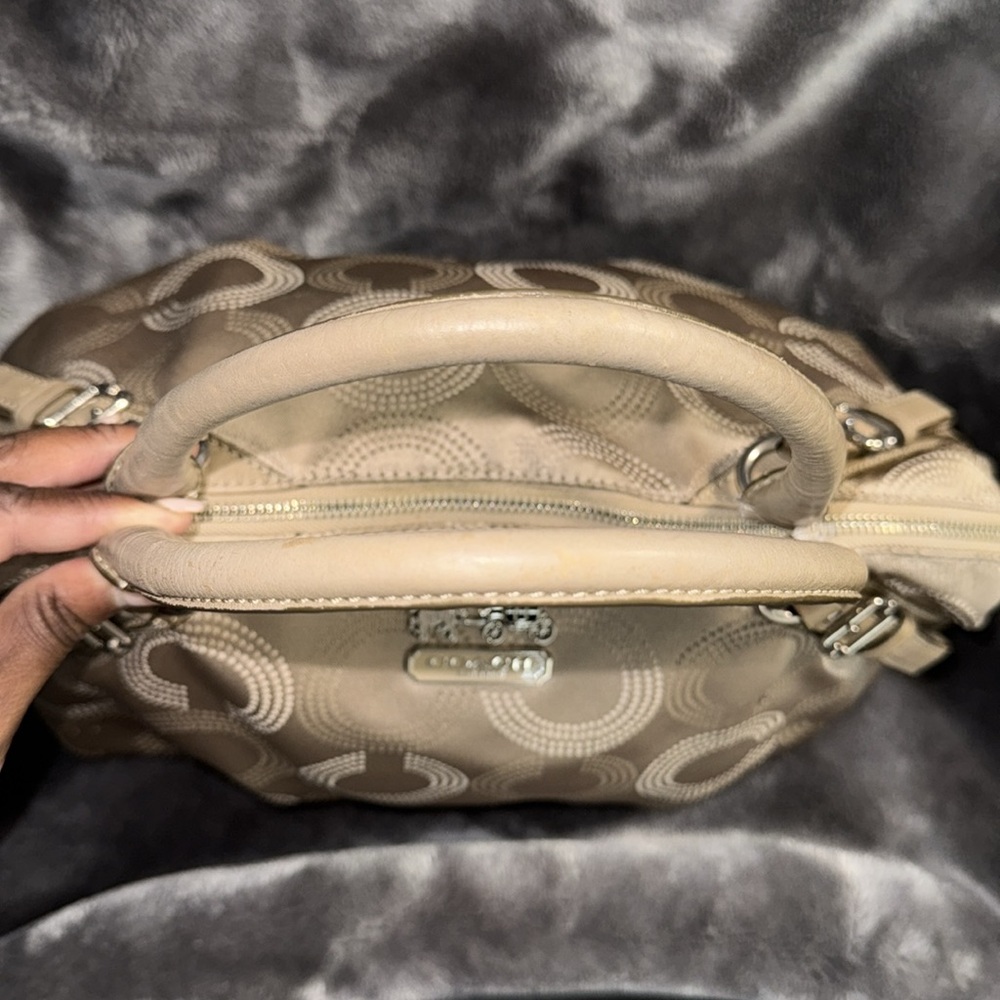 SATIN COACH SHOULDER BAG - Picture 13 of 16